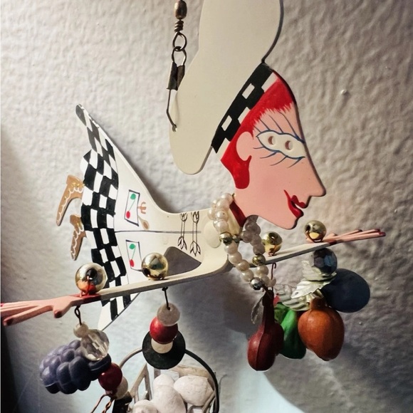 Fanciful Flights Silvestri Karen Rossi WOMAN CHEF Ornament
Fanciful Flights - Picture 1 of 9